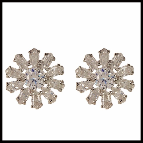 KATE SPADE CRYSTAL PAVE BOUQUET STUD EARRINGS - Picture 3 of 8